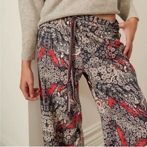 Floral Patterned Lounge Pants!